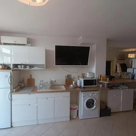 Апартаменты Luxury Penthouse With Outdoor Hot Tub And Panoramic Views Солнечный берег