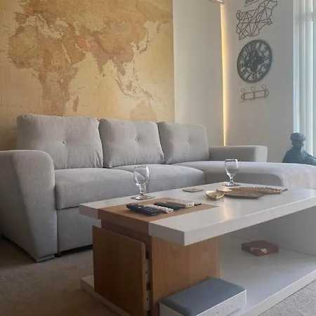 Апартаменты Luxury Penthouse With Outdoor Hot Tub And Panoramic Views *