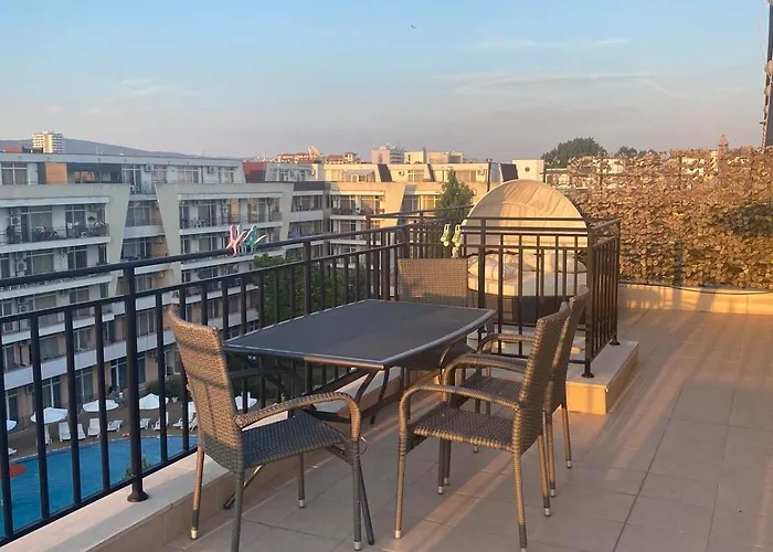 Luxury Penthouse Studio With Outdoor Hot Tub And Panoramic Views * Napospart